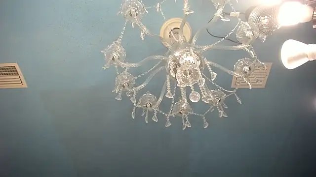 Snapshot of ADRIANNA_FOX chatting on March 23, 2025, 3:54 am ADRIANNA FOX online show from March 23, 2025, 3:54 am