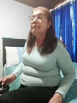 Vicky Rosse online show from November 19, 2025, 6:52 pm