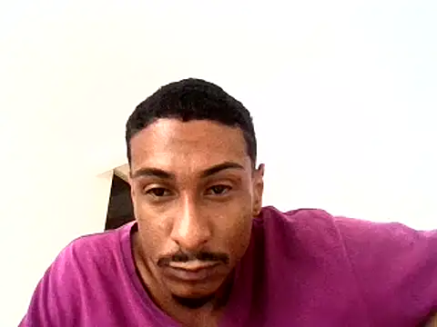 Snapshot of mellow_smoke chatting on May 8, 2026, 4:34 pm mellow smoke online show from May 8, 2026, 4:34 pm