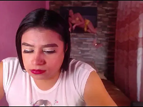 Snapshot of katrinawillff chatting on November 15, 2025, 5:27 am katrinawillff online show from November 15, 2025, 5:27 am