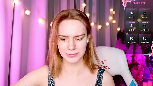 Snapshot of Ramona___ chatting on January 10, 2025, 5:37 am Ramona online show from January 10, 2025, 5:37 am