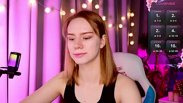 Snapshot of Ramona___ chatting on January 15, 2025, 5:29 am Ramona online show from January 15, 2025, 5:29 am