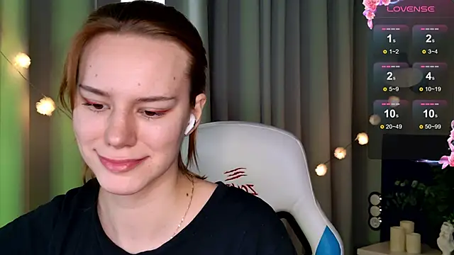 Snapshot of Ramona___ chatting on February 21, 2025, 12:39 pm Ramona online show from February 21, 2025, 12:39 pm