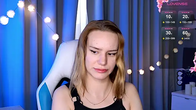 Snapshot of Ramona___ chatting on February 22, 2025, 9:56 am Ramona online show from February 22, 2025, 9:56 am