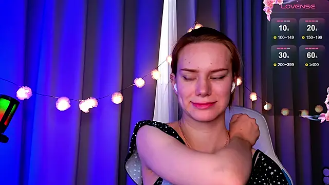 Snapshot of Ramona___ chatting on March 9, 2025, 9:46 am Ramona online show from March 9, 2025, 9:46 am