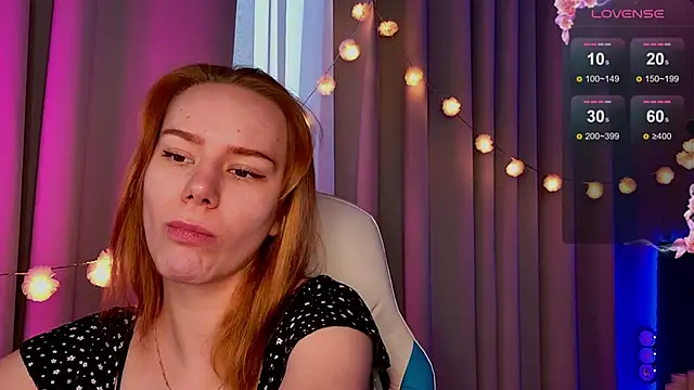 Snapshot of Ramona___ chatting on March 22, 2025, 6:11 am Ramona online show from March 22, 2025, 6:11 am