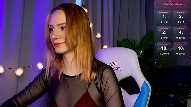 Snapshot of Ramona___ chatting on September 12, 2025, 6:02 am Ramona online show from September 12, 2025, 6:02 am