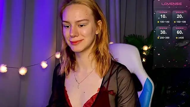 Snapshot of Ramona___ chatting on September 13, 2025, 5:51 am Ramona online show from September 13, 2025, 5:51 am