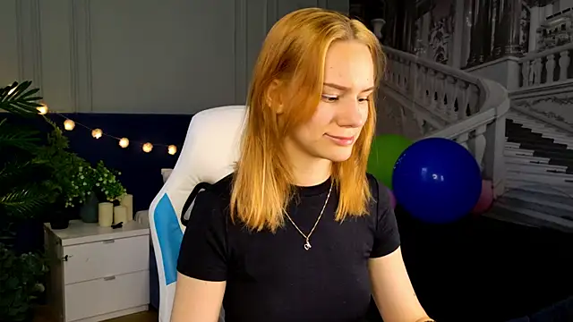 Snapshot of Ramona___ chatting on September 14, 2025, 6:12 am Ramona online show from September 14, 2025, 6:12 am