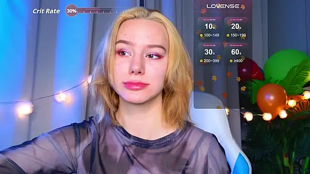 Snapshot of Ramona___ chatting on November 5, 2025, 6:13 am Ramona online show from November 5, 2025, 6:13 am