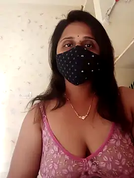 Snapshot of Indiantina chatting on January 7, 2025, 10:11 am Indiantina online show from January 7, 2025, 10:11 am