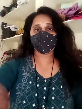 Snapshot of Indiantina chatting on December 3, 2025, 10:35 am Indiantina online show from December 3, 2025, 10:35 am