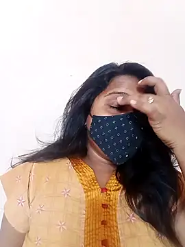 Indiantina online show from May 3, 2026, 8:53 am