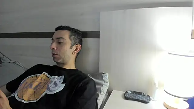 Snapshot of funcouple1985 chatting on March 12, 2025, 7:28 pm funcouple1985 online show from March 12, 2025, 7:28 pm