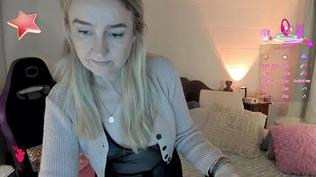 Snapshot of 1Sweetnina chatting on May 20, 2026, 9:32 pm 1Sweetnina online show from May 20, 2026, 9:32 pm