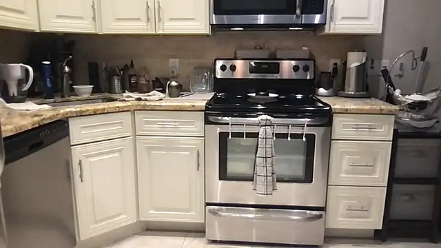 BigGuyMuscle online show from September 30, 2025, 5:07 pm