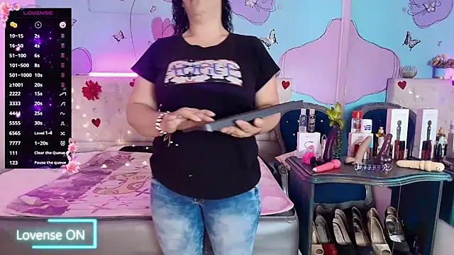 Zaly mature online show from April 30, 2026, 10:58 pm