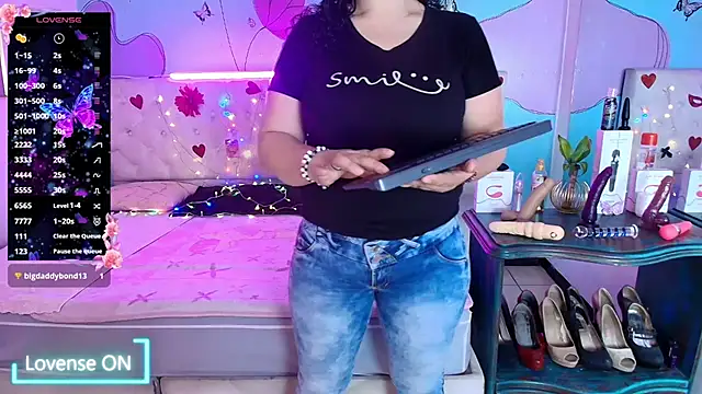 Snapshot of Zaly_mature chatting on August 3, 2026, 10:13 pm Zaly mature online show from August 3, 2026, 10:13 pm