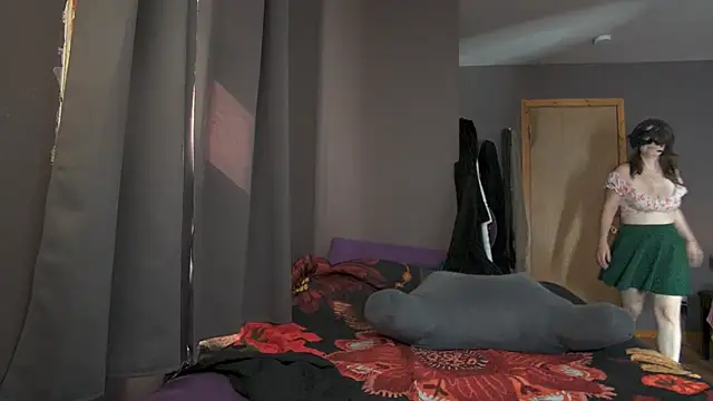 Snapshot of missteriousbelle chatting on September 23, 2025, 6:00 pm missteriousbelle online show from September 23, 2025, 6:00 pm