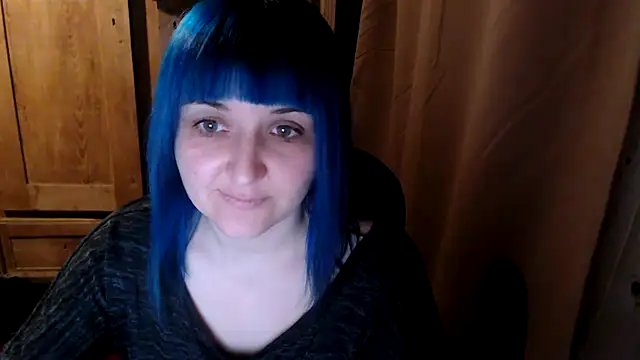 beauty-of-pain online show from November 2, 2025, 3:03 pm