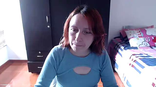 kittykalor09 online show from November 24, 2025, 6:51 pm