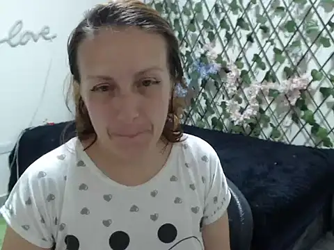 Snapshot of kittykalor09 chatting on May 22, 2026, 12:40 am kittykalor09 online show from May 22, 2026, 12:40 am