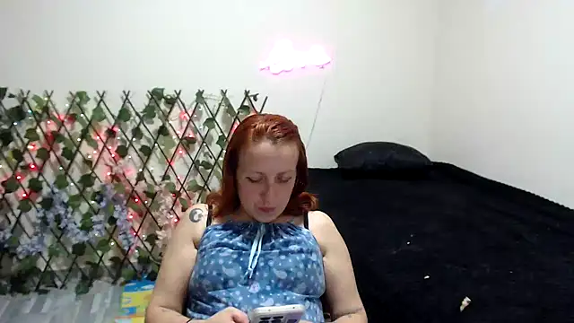 Snapshot of kittykalor09 chatting on July 17, 2026, 3:02 am kittykalor09 online show from July 17, 2026, 3:02 am