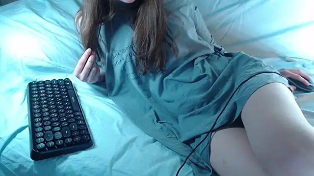 Snapshot of Q_T_pie chatting on March 22, 2026, 1:09 am Q T pie online show from March 22, 2026, 1:09 am