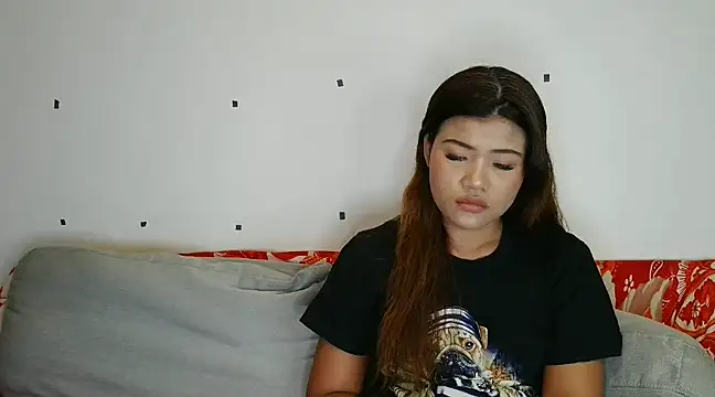 Snapshot of jhon_gade chatting on February 11, 2025, 11:43 am jhon gade online show from February 11, 2025, 11:43 am