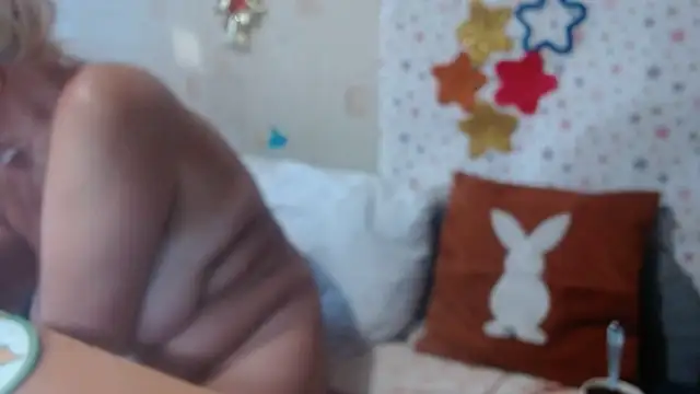 QueenLana online show from October 3, 2025, 5:26 am