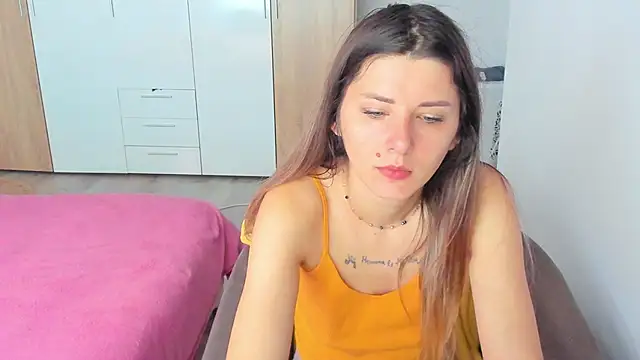 marie marie03 online show from April 29, 2026, 6:06 am