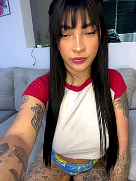 Snapshot of natalia-888 chatting on October 3, 2025, 1:02 am natalia-888 online show from October 3, 2025, 1:02 am