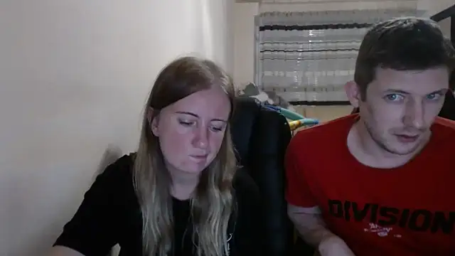 PeterAndJen online show from September 24, 2025, 5:27 pm