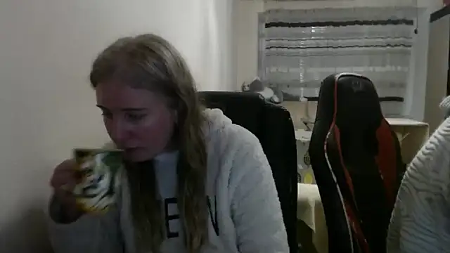 PeterAndJen online show from February 16, 2026, 8:27 pm