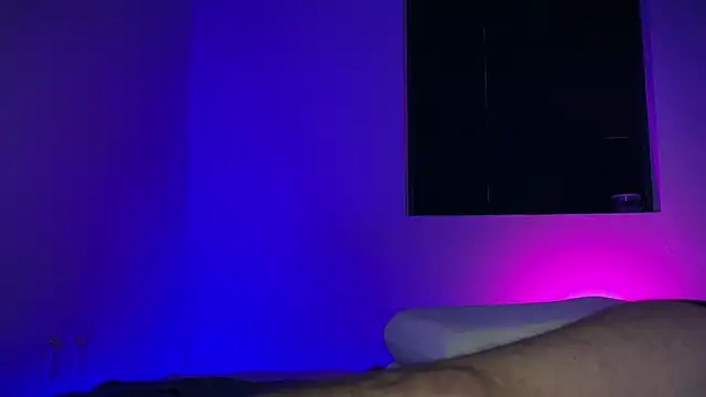 mcklister kinky feets online show from June 12, 2026, 4:11 am