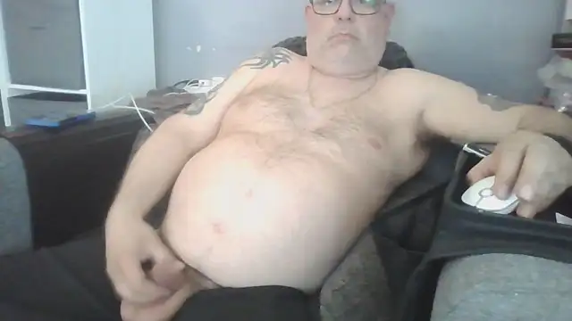 Snapshot of Naturistmale45 chatting on April 29, 2026, 5:30 pm Naturistmale45 online show from April 29, 2026, 5:30 pm