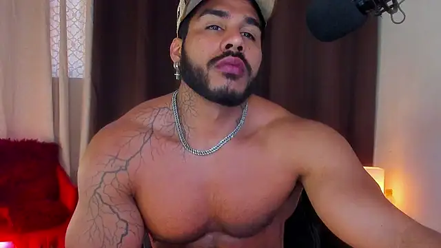 Snapshot of Artemis_Kazttman chatting on January 14, 2025, 3:15 pm Artemis Kazttman online show from January 14, 2025, 3:15 pm