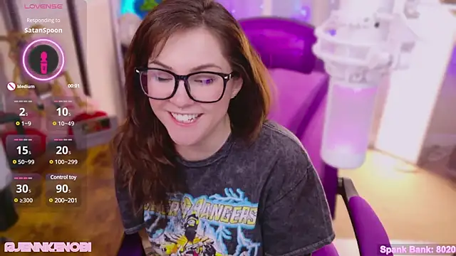 JennKenobi online show from March 4, 2025, 10:27 pm