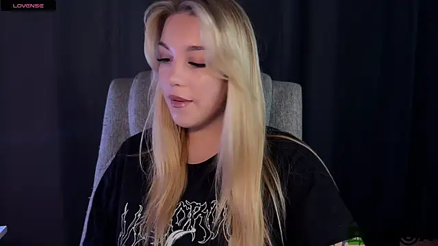 ariashaa online show from June 10, 2026, 1:54 pm