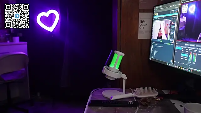 Snapshot of MrsTenderBeast chatting on February 26, 2026, 3:44 pm MrsTenderBeast online show from February 26, 2026, 3:44 pm