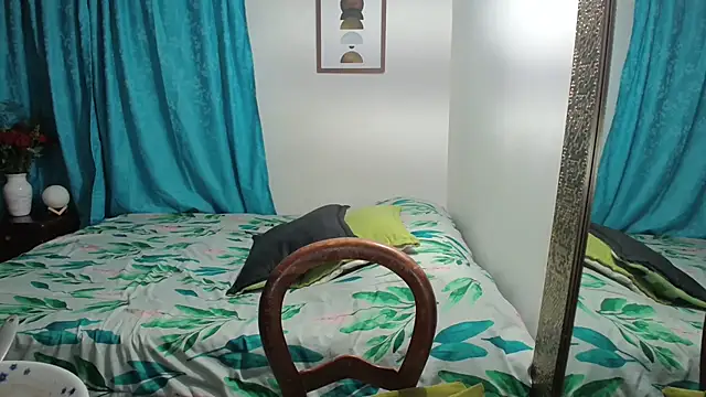 Angela isabella online show from December 30, 2024, 10:55 pm