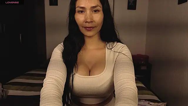 Angela isabella online show from July 15, 2026, 10:48 pm