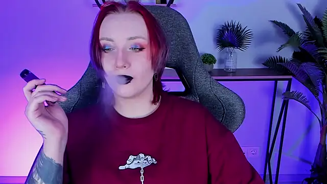 Snapshot of AsheLucker chatting on December 9, 2024, 8:23 pm AsheLucker online show from December 9, 2024, 8:23 pm