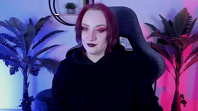 Snapshot of AsheLucker chatting on December 15, 2024, 8:15 pm AsheLucker online show from December 15, 2024, 8:15 pm