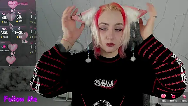 Snapshot of AsheLucker chatting on January 24, 2025, 8:22 pm AsheLucker online show from January 24, 2025, 8:22 pm