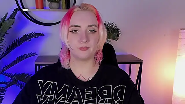 Snapshot of AsheLucker chatting on February 9, 2025, 11:46 pm AsheLucker online show from February 9, 2025, 11:46 pm