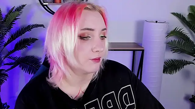 Snapshot of AsheLucker chatting on February 27, 2025, 2:10 am AsheLucker online show from February 27, 2025, 2:10 am