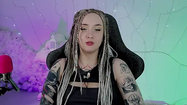 Snapshot of AsheLucker chatting on March 22, 2025, 8:40 am AsheLucker online show from March 22, 2025, 8:40 am