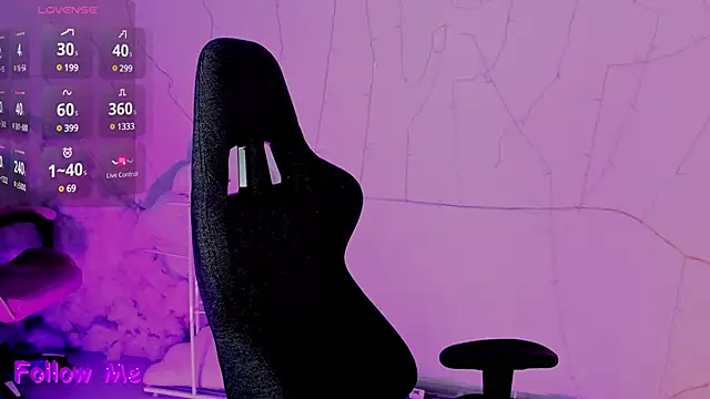 Snapshot of AsheLucker chatting on March 23, 2025, 2:15 am AsheLucker online show from March 23, 2025, 2:15 am