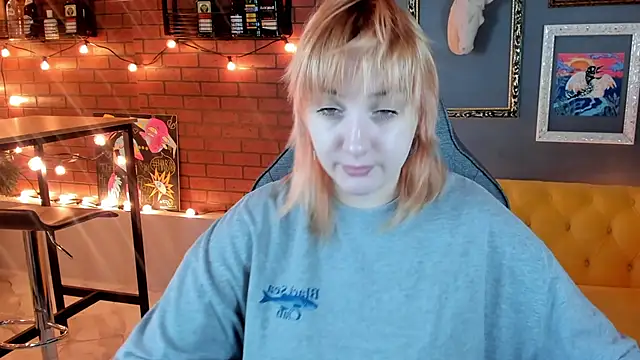 Snapshot of AsheLucker chatting on September 11, 2025, 2:33 am AsheLucker online show from September 11, 2025, 2:33 am